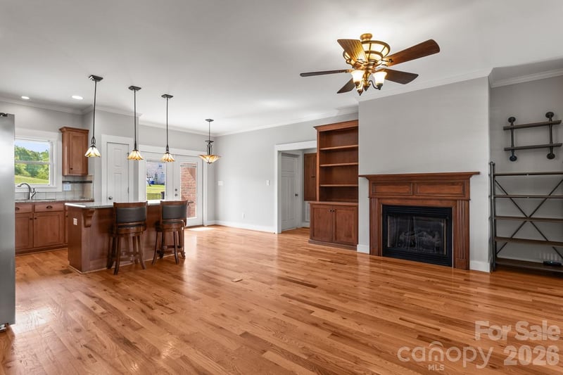 2411 Carriage Ln, Lincolnton, NC 28092