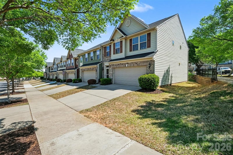 2459 Alyssa Ln, Charlotte, NC 28208