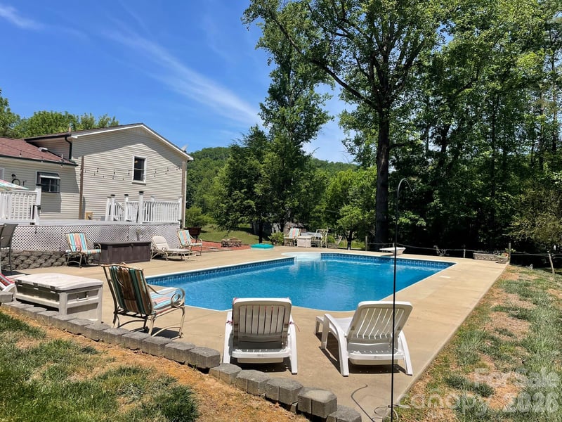3813 Nc Hwy 18 South, Morganton, NC 28655