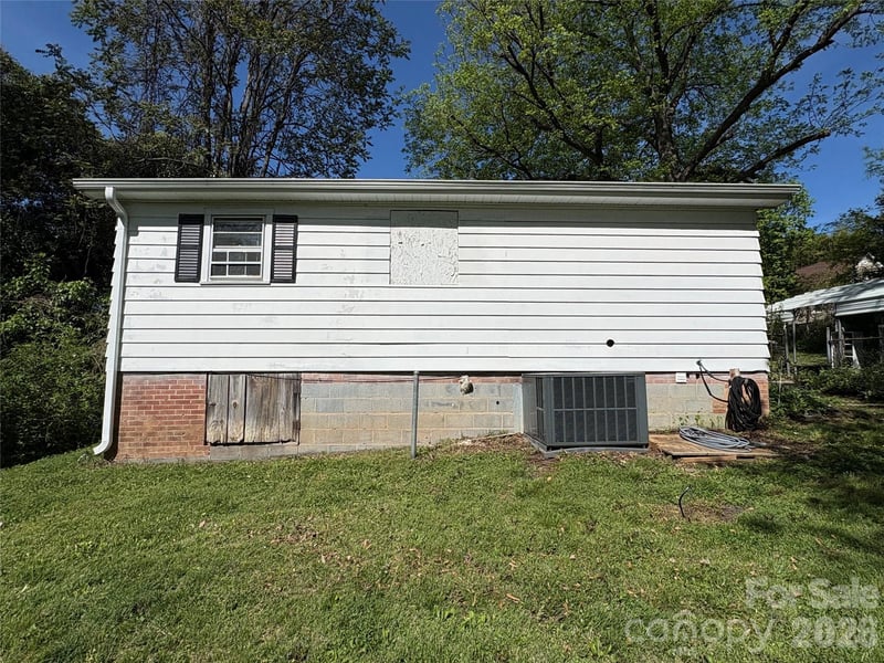430 S Columbia St, Gastonia, NC 28054