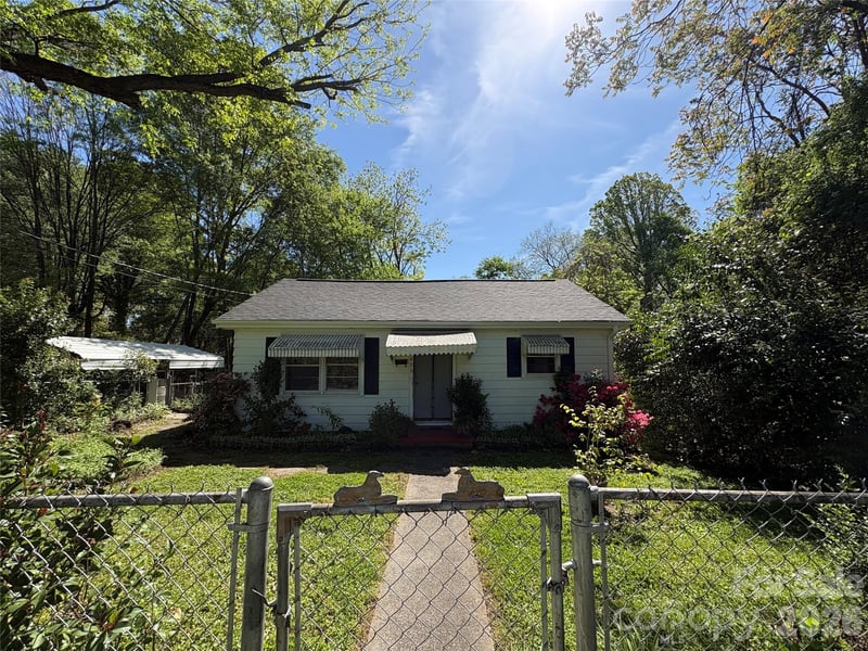 430 S Columbia St, Gastonia, NC 28054