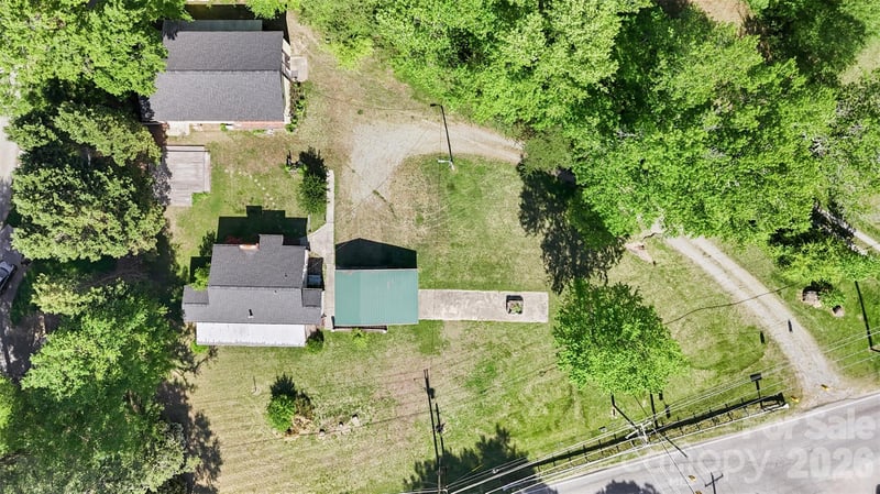 5208 Hickory Grove Rd, Mount Holly, NC 28120