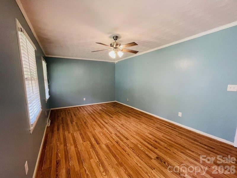 348 Random Dr, New London, NC 28127