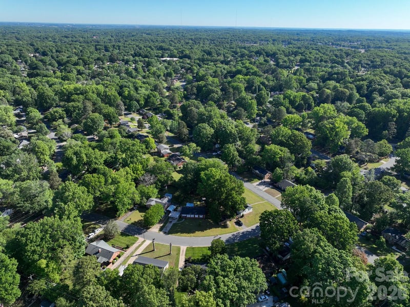4131 Woodgreen Ter, Charlotte, NC 28205
