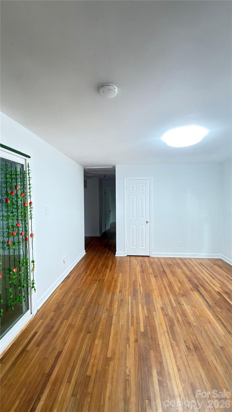 4131 Woodgreen Ter, Charlotte, NC 28205