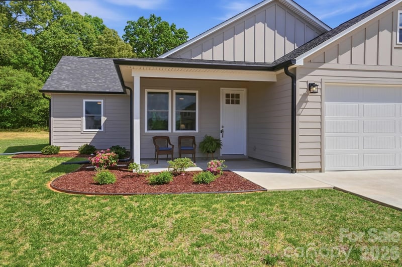 27636 Taylor Ln, Albemarle, NC 28001