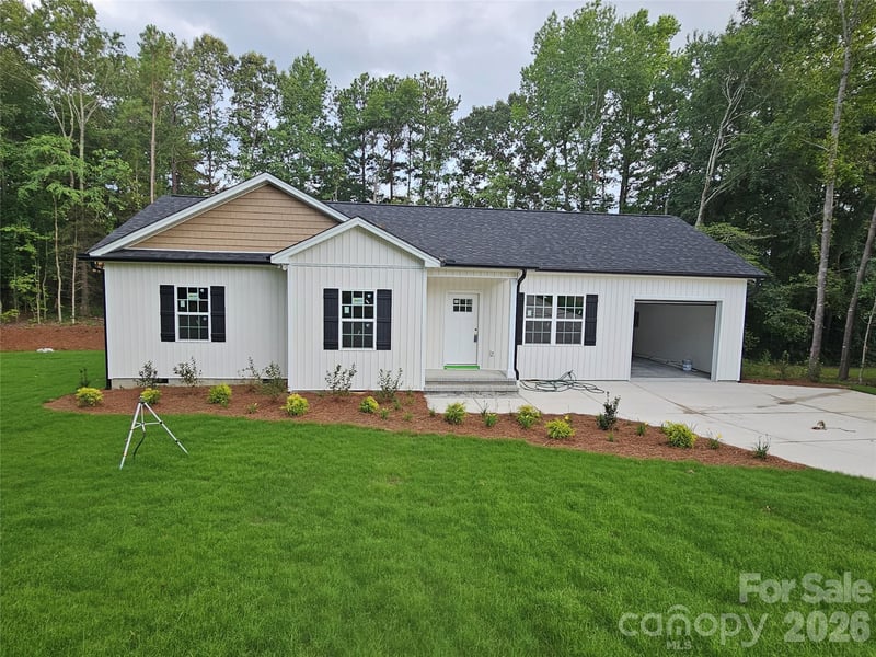 2566 Heather Ln, Lancaster, SC 29720