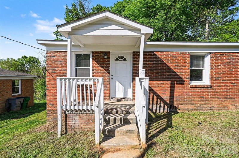 2604 Booker Ave, Charlotte, NC 28216