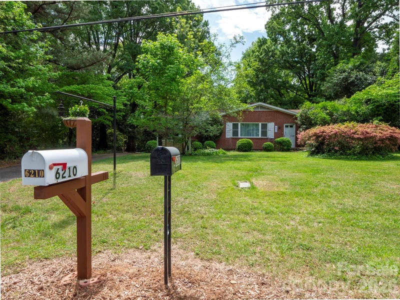 6210 Grove Park Blvd, Charlotte, NC 28215