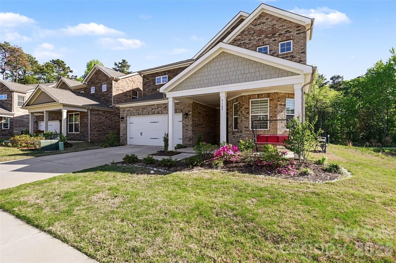 5109 Kinsbridge Dr, Mint Hill, NC 28227