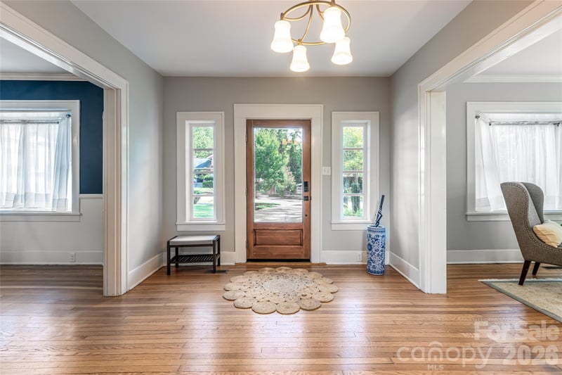 55 Edgemont Rd, Asheville, NC 28801