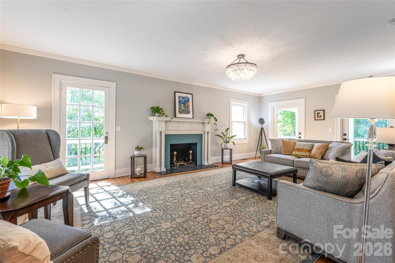 55 Edgemont Rd, Asheville, NC 28801