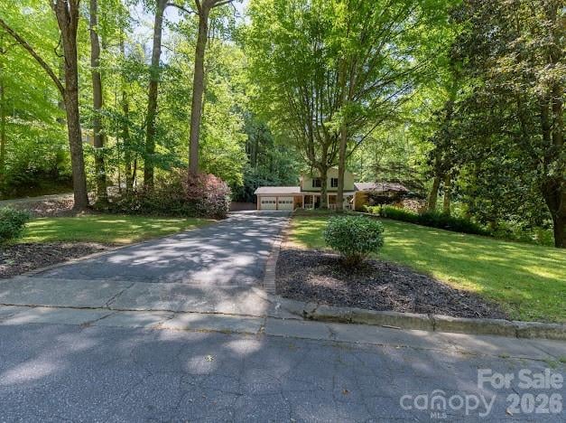 819 Chesterfield Cir, Lenoir, NC 28645