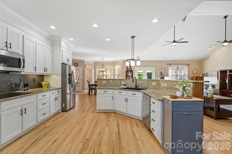 1701 South Point Rd, Belmont, NC 28012