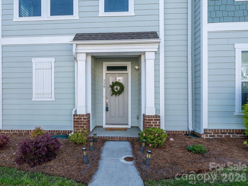 339 Ladybird Ln, Pineville, NC 28134