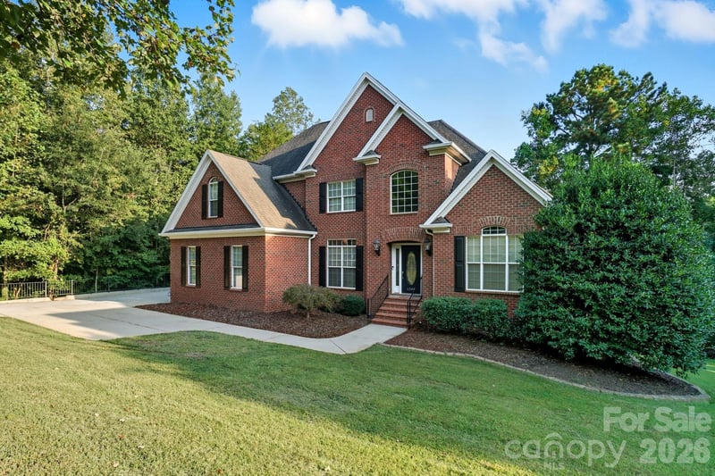 1209 Mossbank Pl, Gastonia, NC 28056