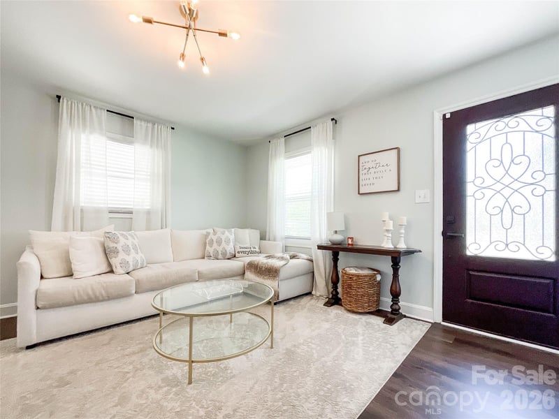 3827 Topsfield Rd, Charlotte, NC 28211