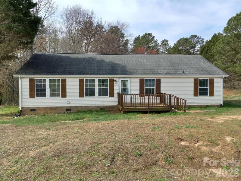 130 Gray Fox Dr, Lawndale, NC 28090