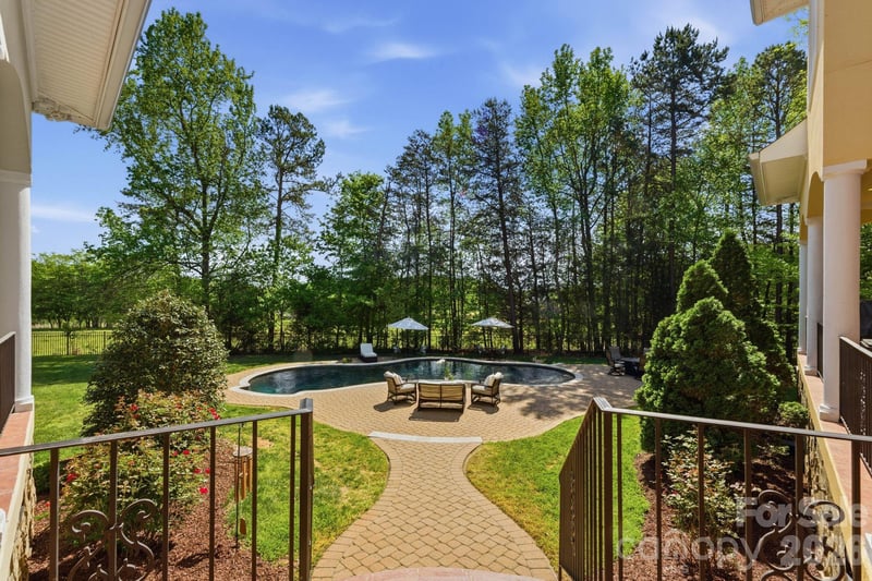 149 Vista Bluff Ln, Mooresville, NC 28117