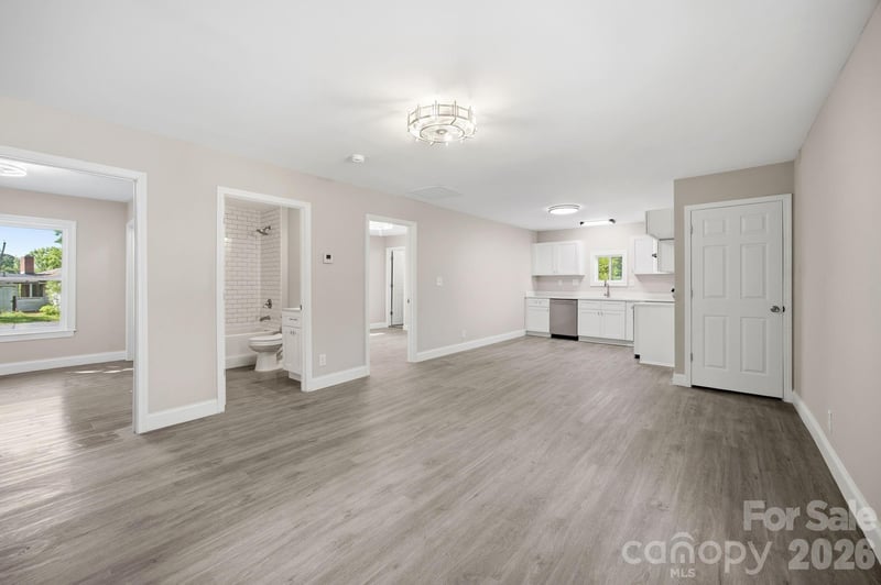 23 Flowe St, Concord, NC 28027