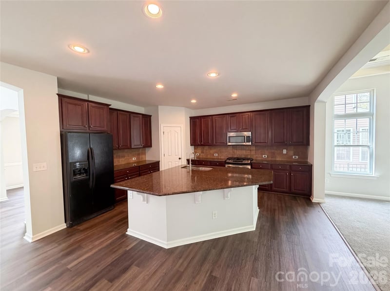 9696 Ravenscroft Ln, Concord, NC 28027