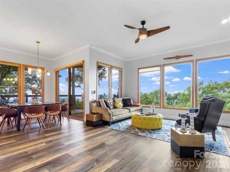 66 Club Villa Ct #D-3, Burnsville, NC 28714