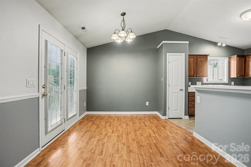 125 Sawhorse Dr, Mooresville, NC 28115