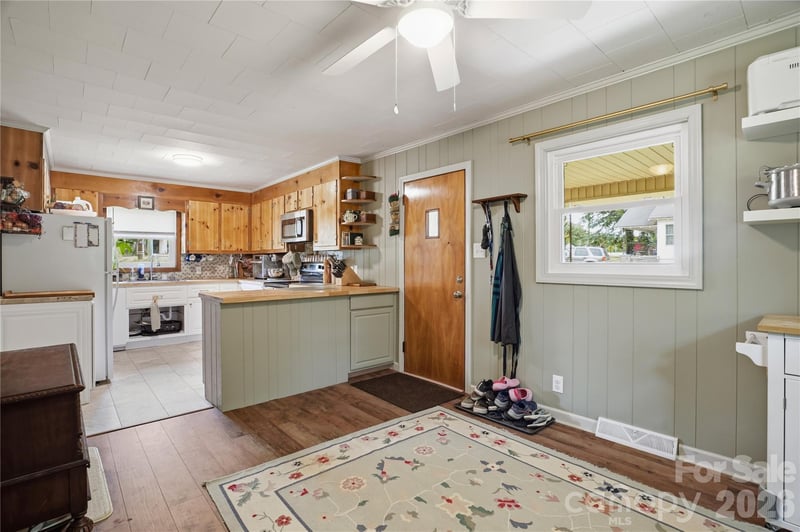 605 W 19th Ave, Gastonia, NC 28052
