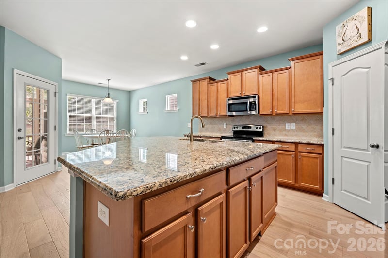 1601 Deer Meadows Dr, Waxhaw, NC 28173