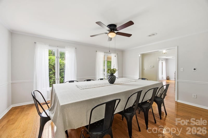 1215 Hillside Dr, Gastonia, NC 28052