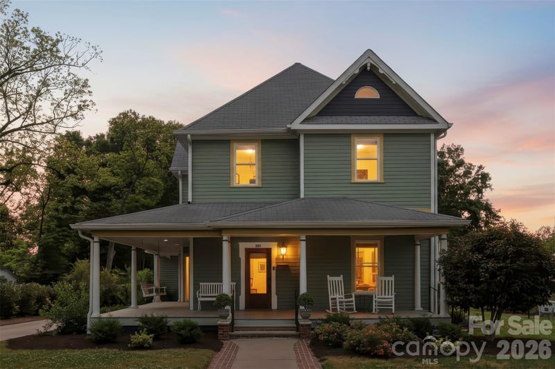 207 Academy St, Cherryville, NC 28021
