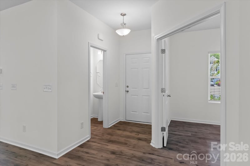 127 Buoy Ln, Statesville, NC 28677