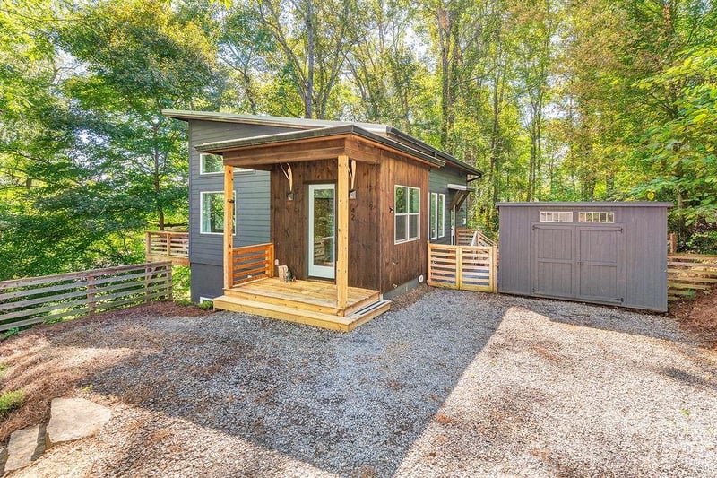 42 Salola St, Asheville, NC 28806