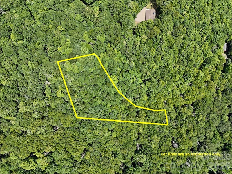 Spring Dr, Maggie Valley, NC 28751