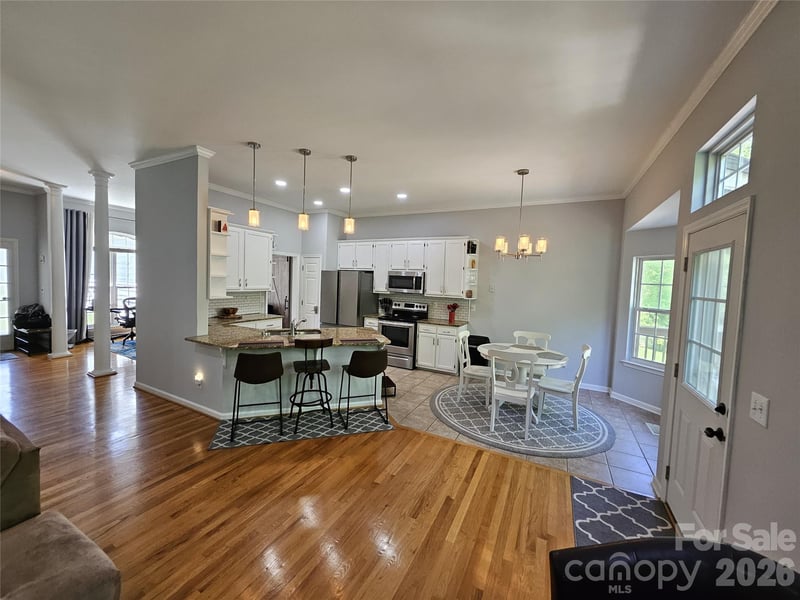 11632 Long Forest Dr, Charlotte, NC 28269