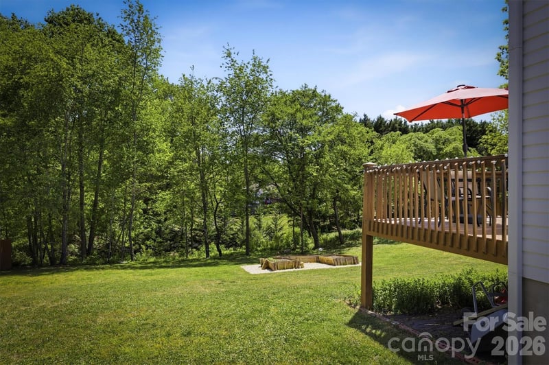126 Crump St, Connelly Springs, NC 28612