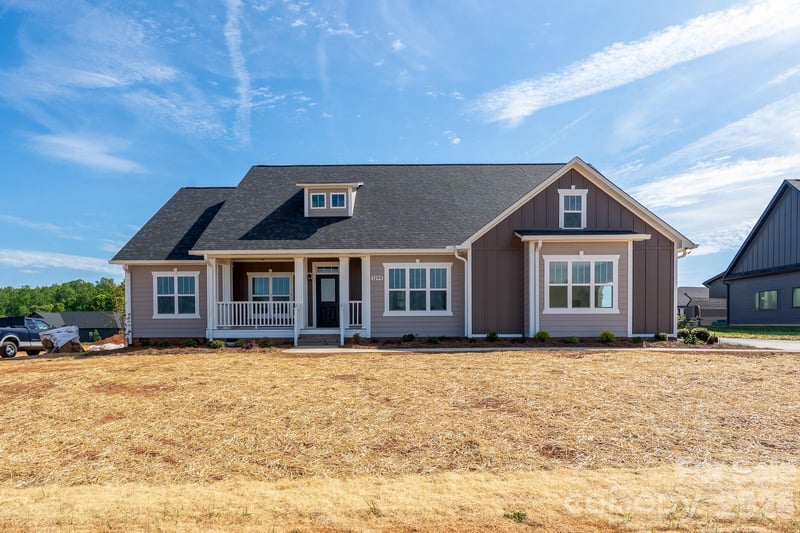 1199 Stonegate Dr, Salisbury, NC 28147