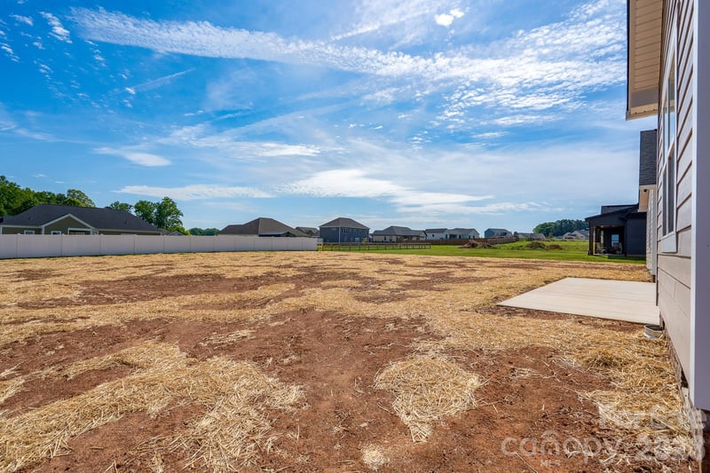 1199 Stonegate Dr, Salisbury, NC 28147