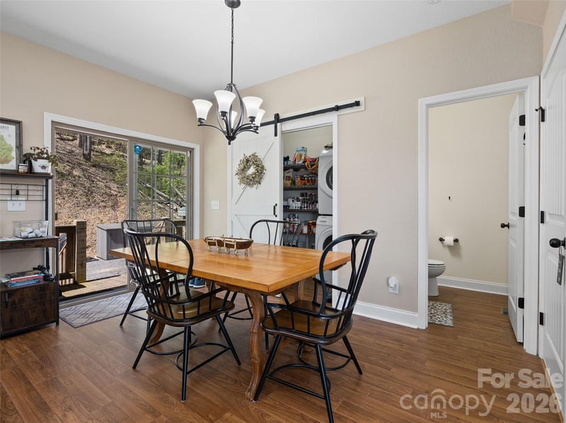 4823 Max Patch Rd, Clyde, NC 28721