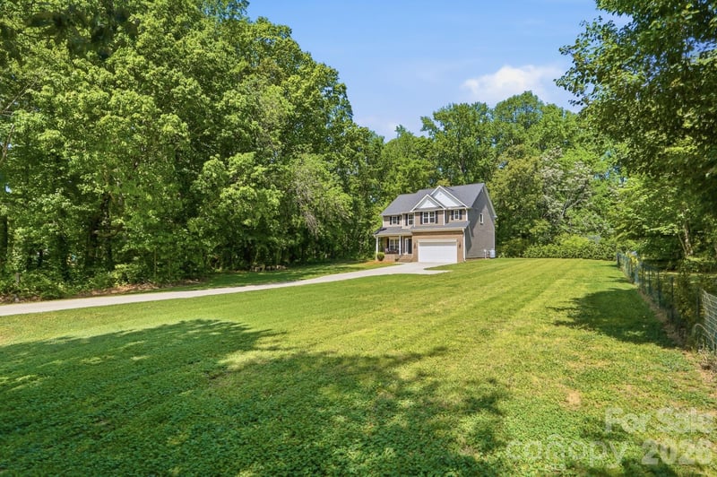 2910 Plum Thicket Ct, Monroe, NC 28112