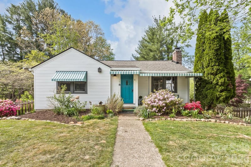 163 Arthur Rd, Asheville, NC 28806