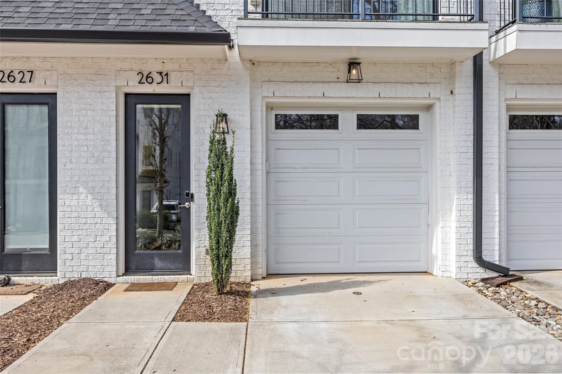 2631 Archdale Dr, Charlotte, NC 28210
