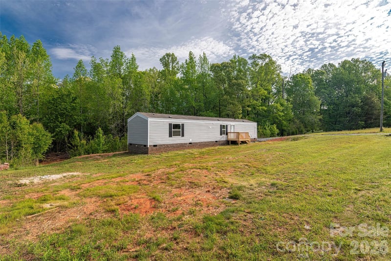 482 Jm Lovelace Rd, Ellenboro, NC 28040