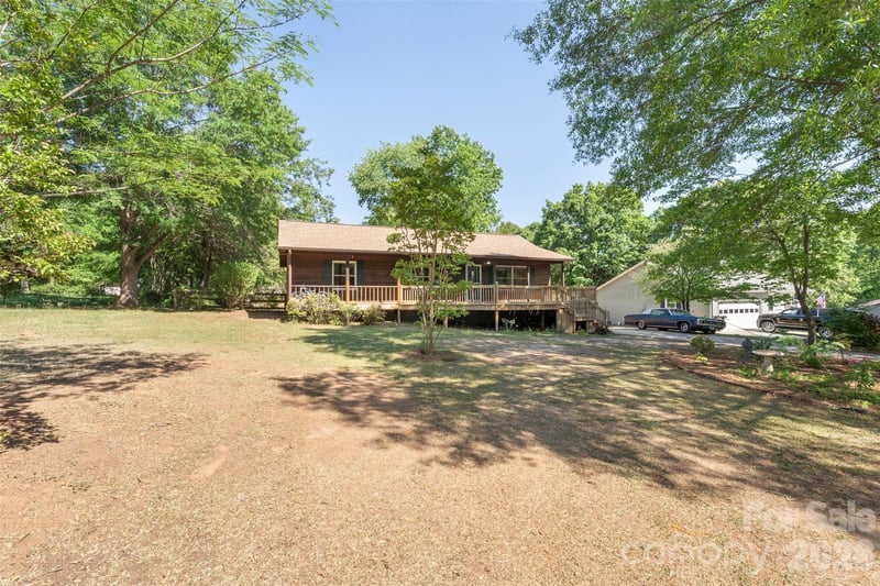 2008 Rock Springs Cir, Denver, NC 28037