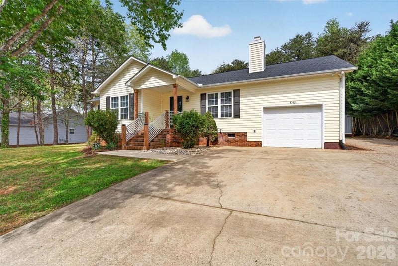 4563 Brave Ave, Maiden, NC 28650