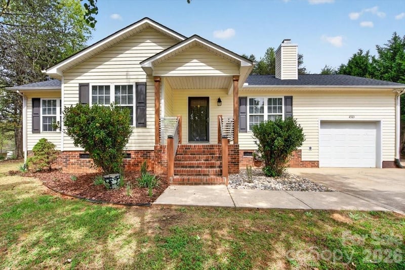 4563 Brave Ave, Maiden, NC 28650