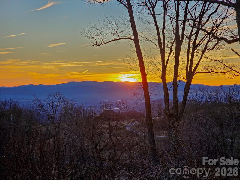0 Summerset Dr, Hendersonville, NC 28792