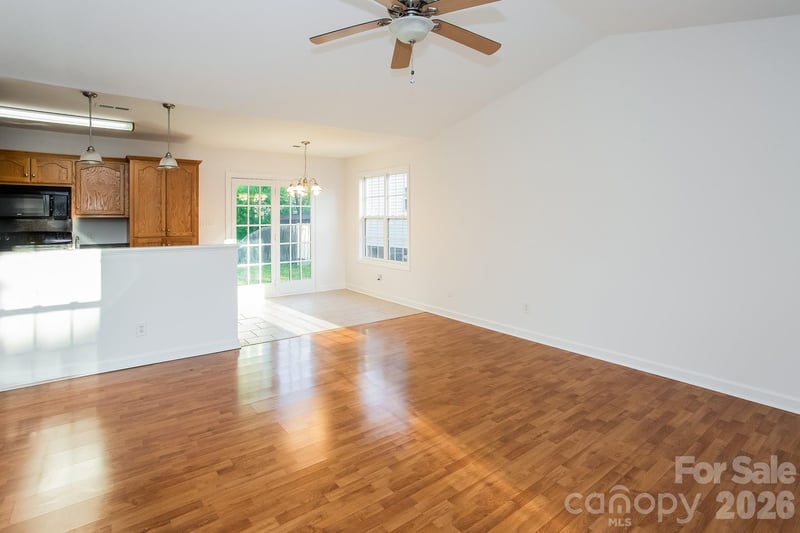 2011 Samantha Dr, Kannapolis, NC 28083