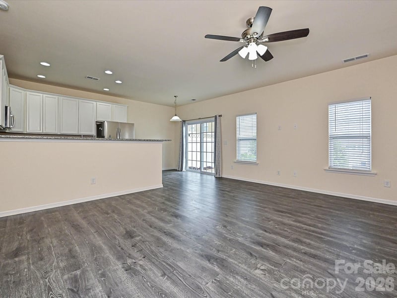 4629 Quinton Ln, Charlotte, NC 28269