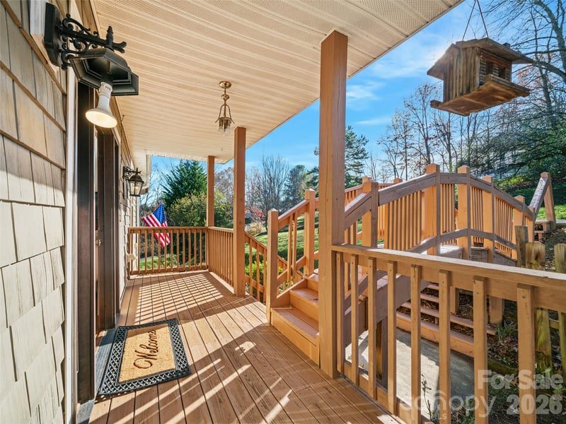 16 Sunny Ln, Mars Hill, NC 28754